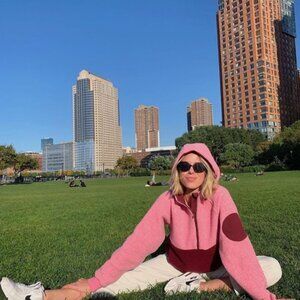 OUTDOOR VOICES Simone Wool-Blend Half Zip in Himalayan Seasalt/Truffle Pink S